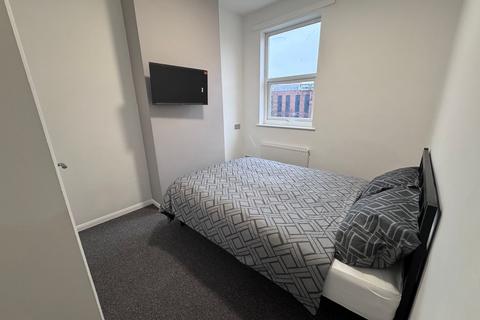 1 bedroom in a house share to rent, 65 - 67 Lower Ford Street, Coventry, CV1