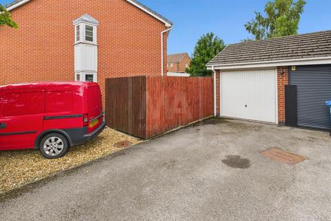3 bedroom townhouse for sale, Phoenix Place, Great Sankey, WA5