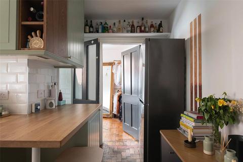 2 bedroom apartment for sale, Hannibal Road, London E1