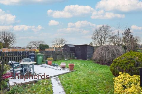 2 bedroom flat for sale, Bellamy Road, Cheshunt EN8