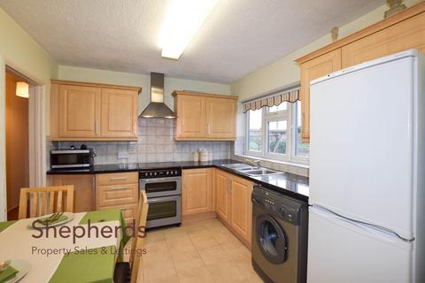 2 bedroom flat for sale, Bellamy Road, Cheshunt EN8