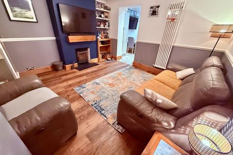 2 bedroom end of terrace house for sale, Inhedge Street, Upper Gornal DY3