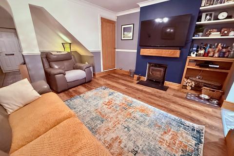 2 bedroom end of terrace house for sale, Inhedge Street, Upper Gornal DY3
