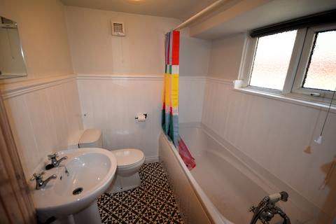 2 bedroom terraced house to rent, Clift Street, Carlisle, CA2