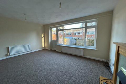 3 bedroom semi-detached house to rent, Forest Hill Way, Dibden Purlieu SO45
