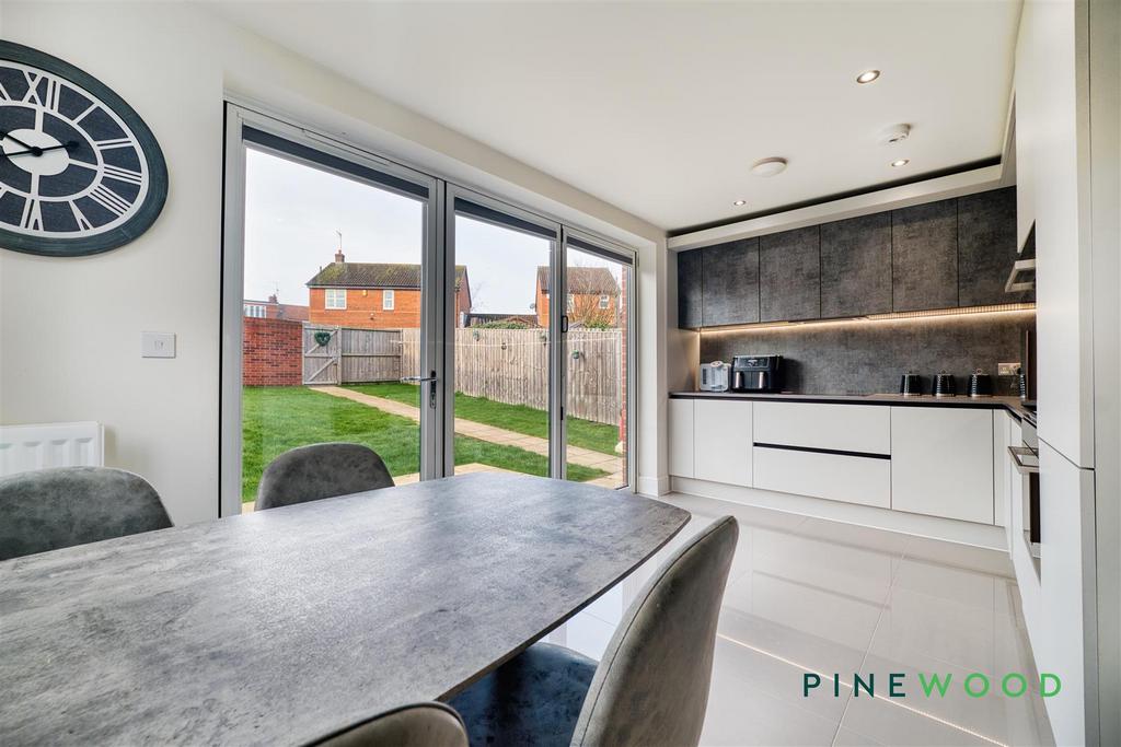 Kitchen / diner