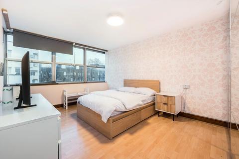 undefined, Rabbit Row, London W8