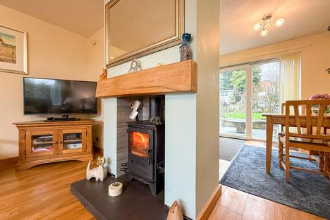 3 bedroom link detached house for sale, Hambledon Avenue, Holmfirth HD9