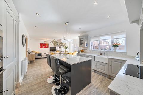 5 bedroom detached house for sale, 35 Willow Drive, North Yorkshire, HG3