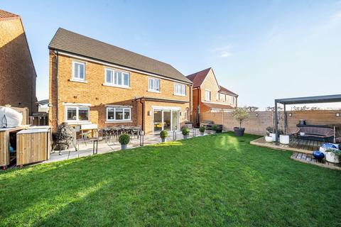 5 bedroom detached house for sale, 35 Willow Drive, North Yorkshire, HG3