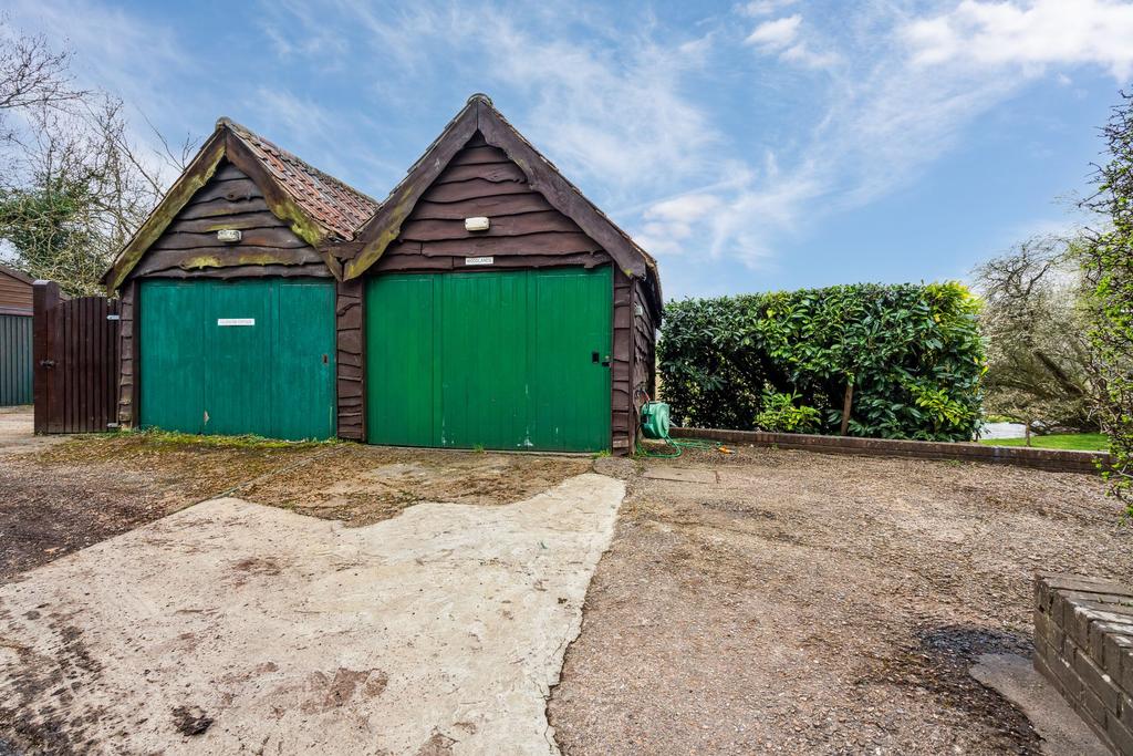 Single Garage