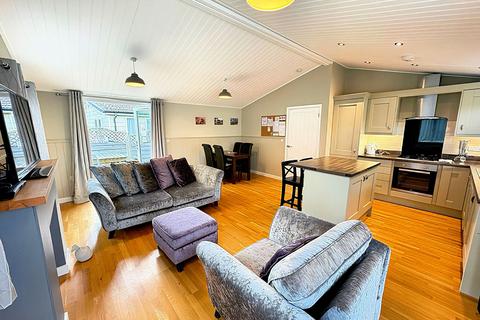 undefined, Golden Cross, Hailsham BN27