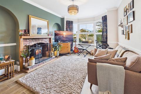 3 bedroom detached house for sale, Hereford Road, Abergavenny, NP7