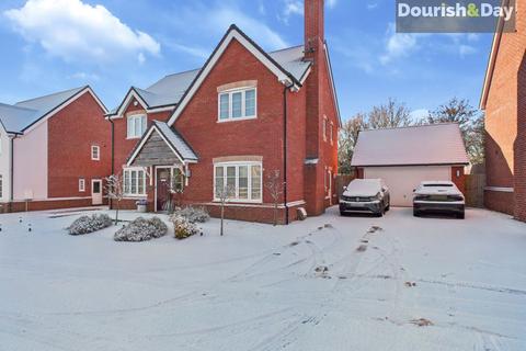 4 bedroom detached house for sale, Bradford Gardens, Market Drayton TF9