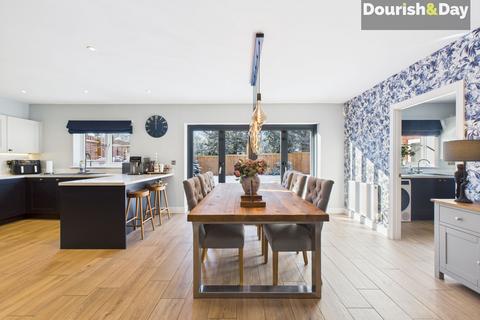 4 bedroom detached house for sale, Bradford Gardens, Market Drayton TF9