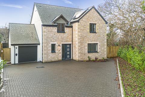 undefined, Wall Road, Reawla, TR27