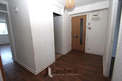 undefined, Leysters Close, Winyates East, B98