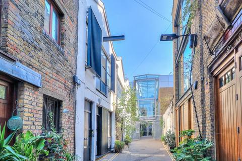 2 bedroom apartment for sale, Swan Yard, London