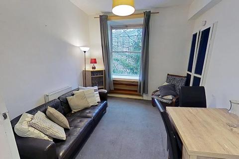 undefined, Caledonian Road, Edinburgh, EH11