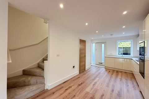 3 bedroom house for sale, Princes Road, Ferndown