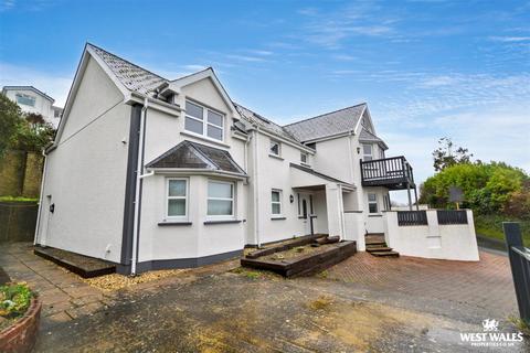 6 bedroom detached house for sale, Jacksons Way, Goodwick