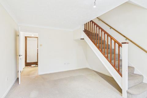 2 bedroom terraced house to rent, Juniper Close, Thetford, IP24