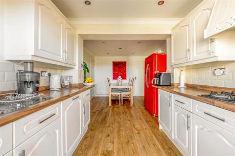 3 bedroom end of terrace house for sale, Broomfield Drive, Portslade, Brighton