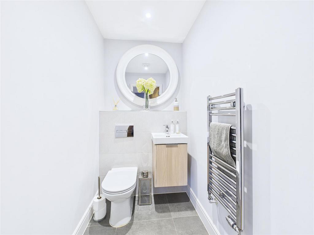 CAM04366 G0-PR0160-STILL011.jpg