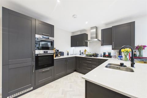 3 bedroom semi-detached house for sale, Westborough Road, Maidenhead, Berkshire, SL6