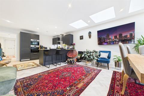 3 bedroom semi-detached house for sale, Westborough Road, Maidenhead, Berkshire, SL6