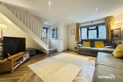 3 bedroom semi-detached house for sale, Stravinsky Road, Basingstoke, Hampshire