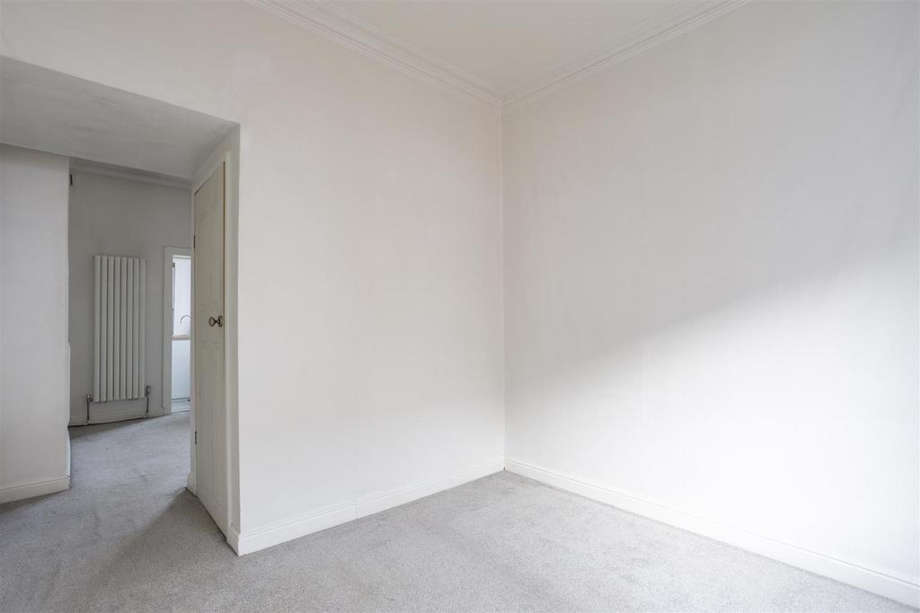 40 Gladstone Street 9.jpg