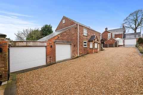 3 bedroom detached house for sale, Station Road, Brimington, Chesterfield, S43 1LJ