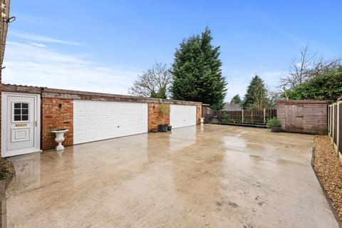 3 bedroom detached house for sale, Station Road, Brimington, Chesterfield, S43 1LJ