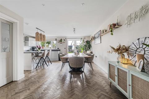 4 bedroom semi-detached house for sale, The Grange, Therfield SG8