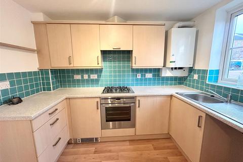 2 bedroom end of terrace house to rent, Longacres, Brackla, Bridgend, CF31 2DJ