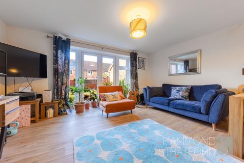 3 bedroom detached house for sale, Freesia Way, Cringleford