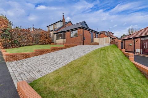 3 bedroom bungalow for sale, Cotswold Avenue, Oldham OL2