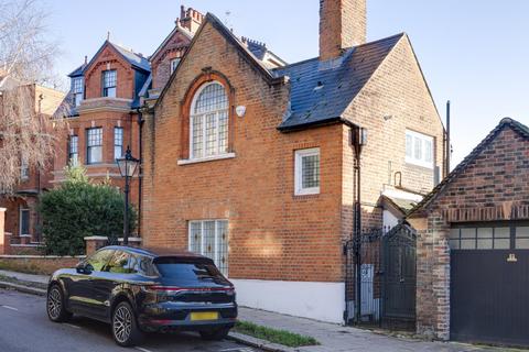 undefined, Well Road, London, NW3