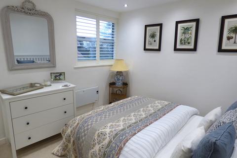 undefined, Gilbertscliffe Southward Lane Langland Swansea Sa3 4qs