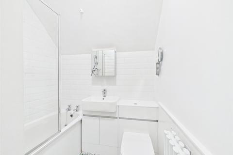 1 bedroom apartment to rent, Riverdale Gardens, East Twickenham