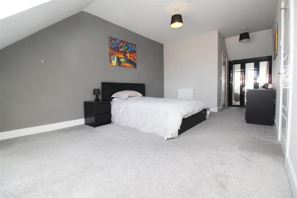 Bedroom 1.JPG