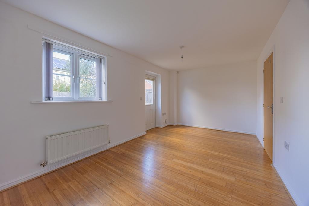 Ewemove Taunton Saffin Drive (13)
