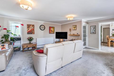 4 bedroom detached house for sale, Dunedin Road, Corby NN18