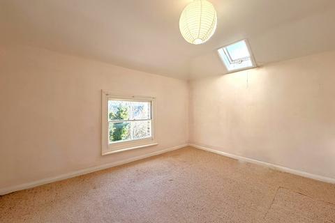 1 bedroom flat for sale, South Hill Park, Hampstead Heath, London NW3
