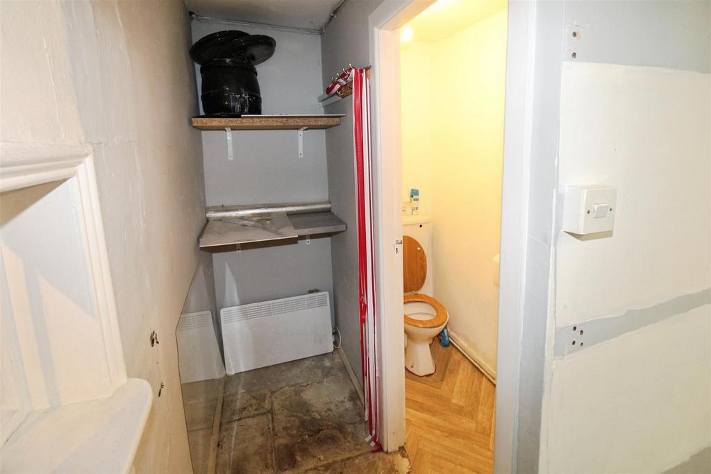 Toilet