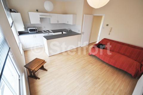 1 bedroom flat to rent, Junction Road, London, N19