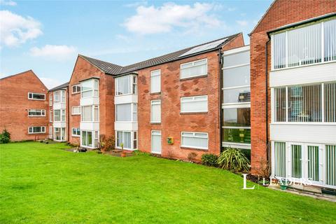 3 bedroom flat to rent, Blundellsands Road West, Liverpool, Merseyside, L23