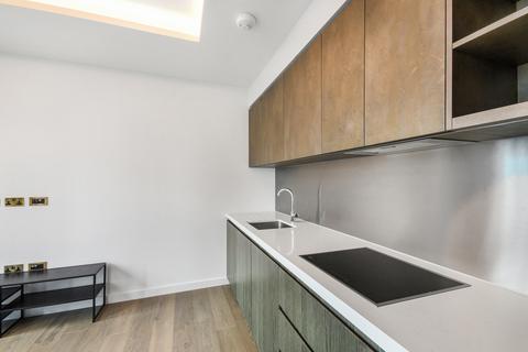 1 bedroom apartment to rent, Thames City London SW8