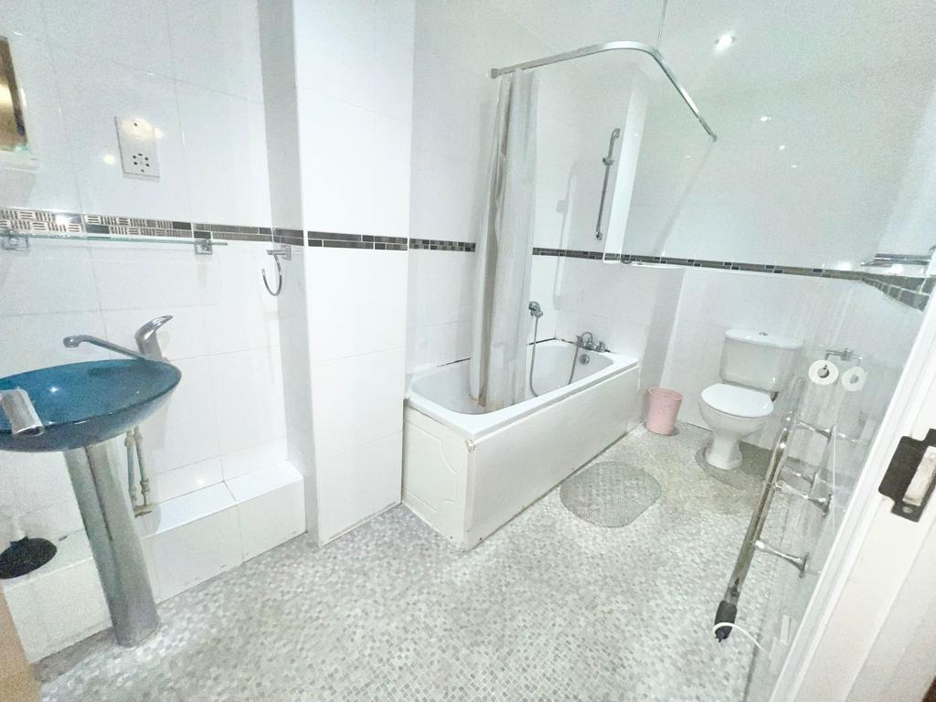 Private ensuite